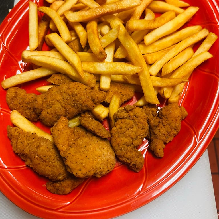 Delicious Fries: A Perfect Side for Tacos and Burritos